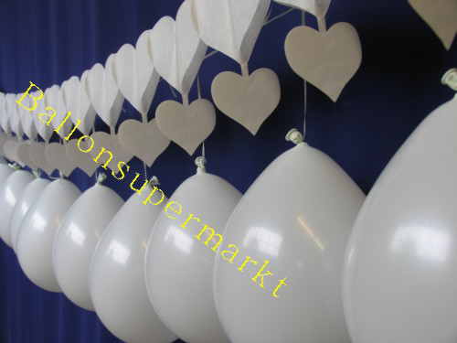 Herzgirlande Luftballons Hochzeitsdeko